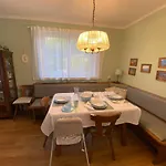 Hawei in Vienna - Doppelhaushälfte mit Garten und Pool zur Mitbenutzung